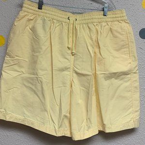 Men’s yellow swim trunks with pocket and tie XL